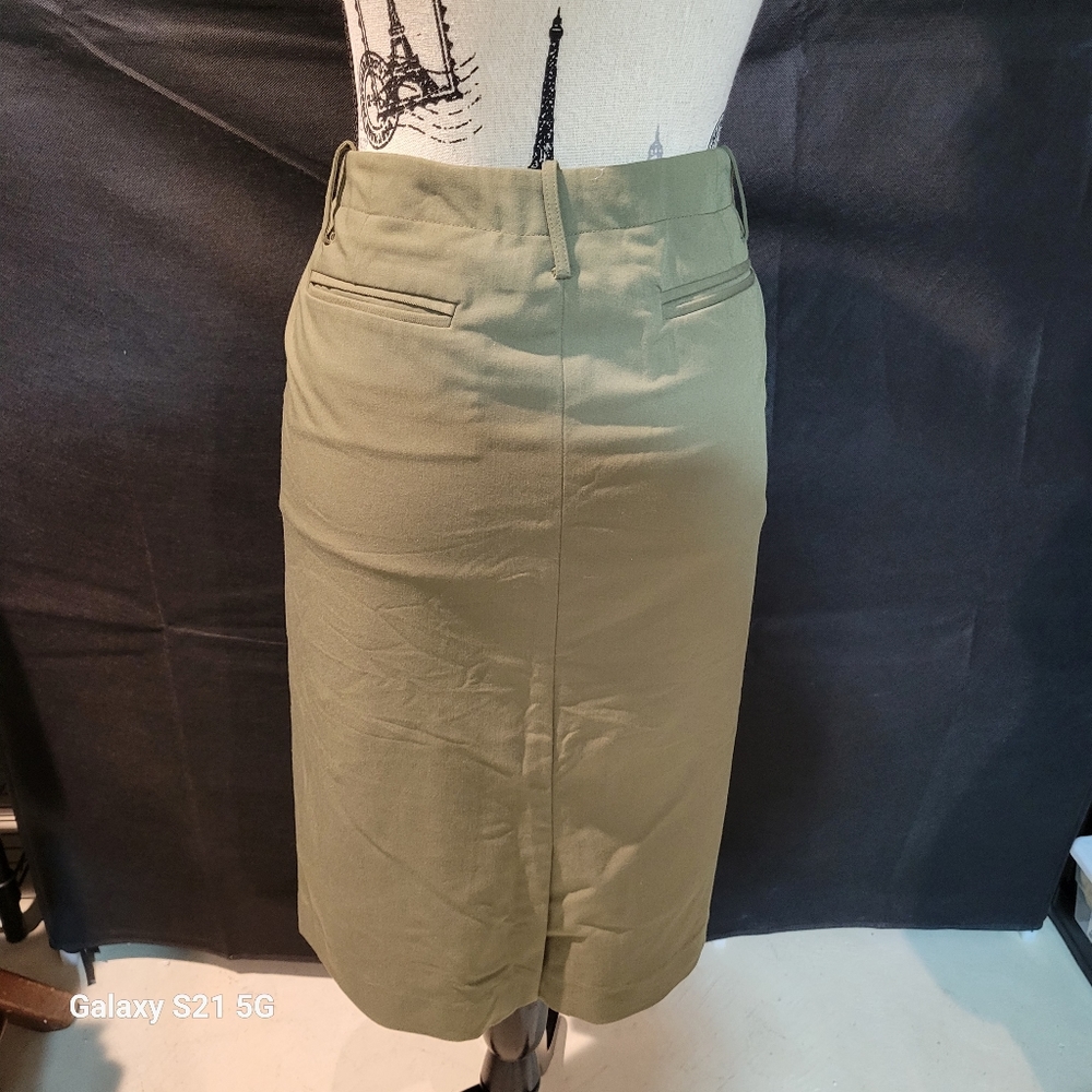 DKNY Khaki Green Fitted Skirt.